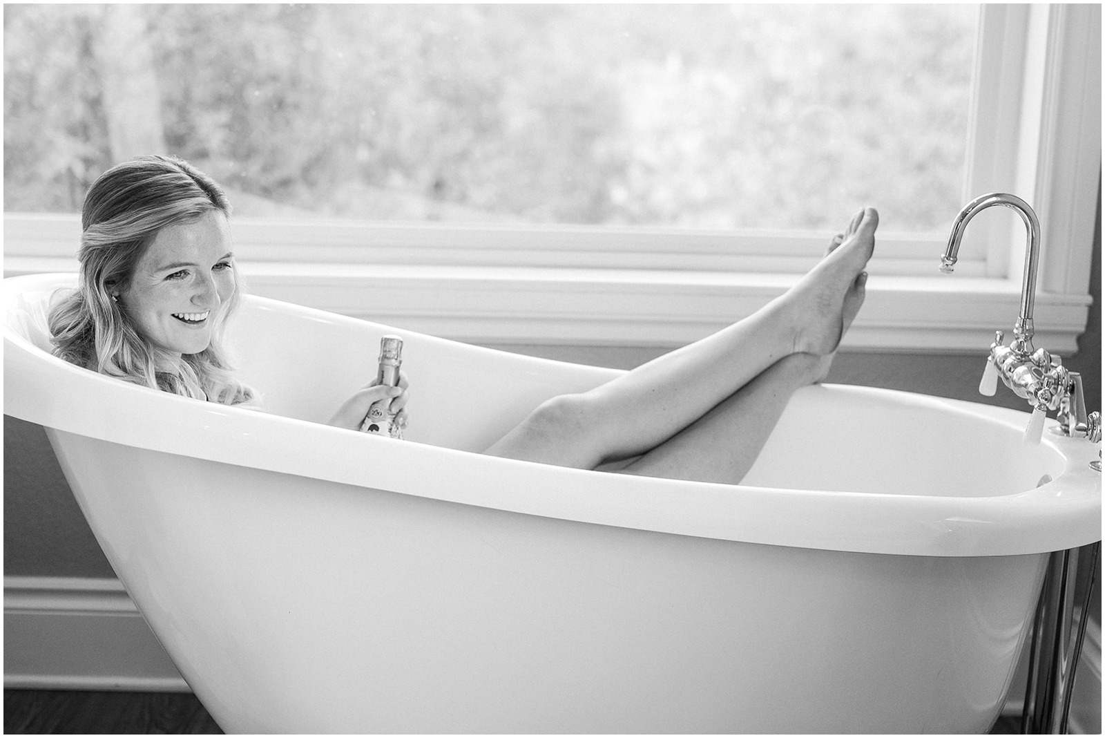 The Iconic Bathtub in Kendall Point's Bridal Suite